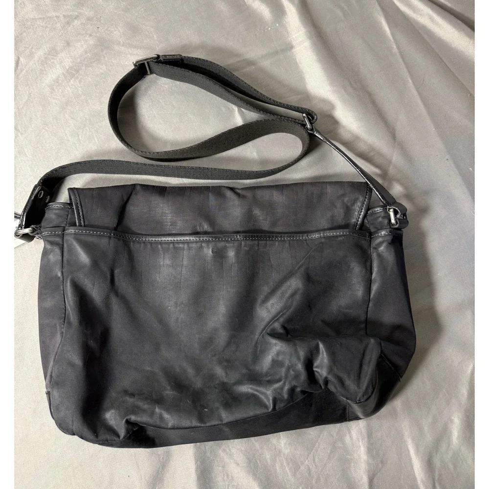Coach messenger bag